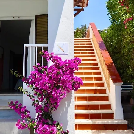Zodiac Acuario Villa Son Bou